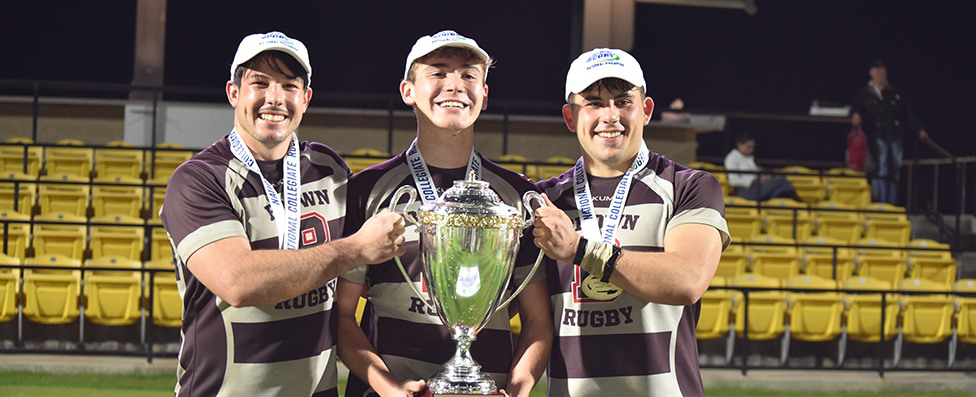 players with championship trophy